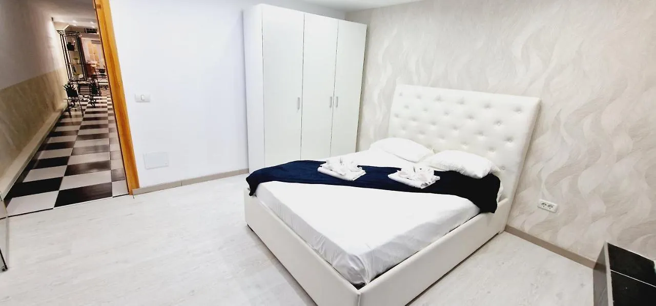 Holiday home Elegant 3 Bedrooms, Wifi Free Costa Adeje  Spain